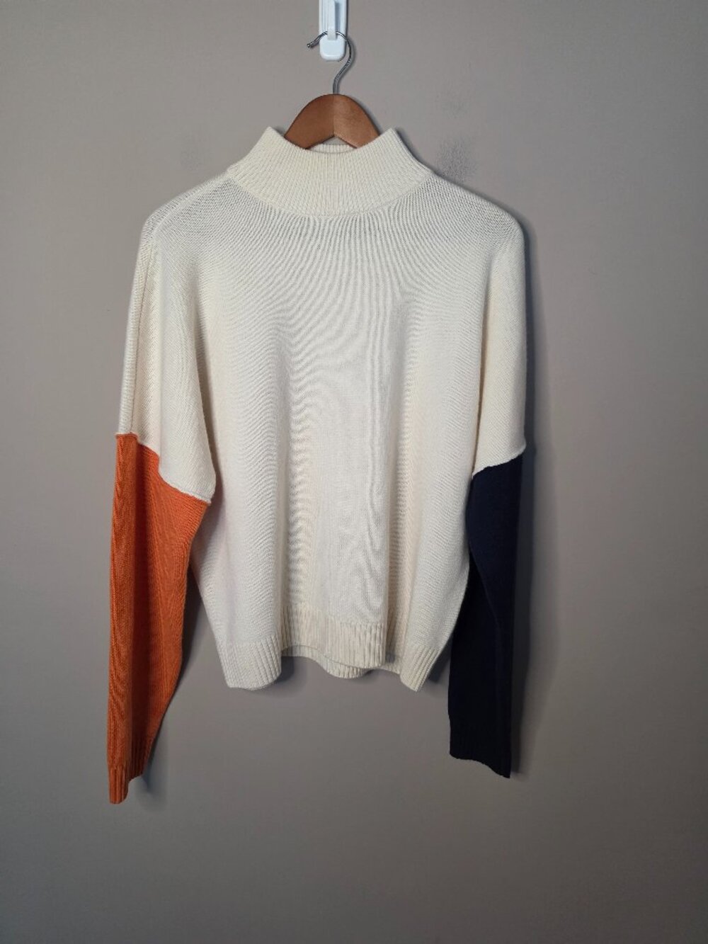 BLDWN Wool & Cashmere Colorblock Turtleneck Pullover Sweater Size Med NWOT